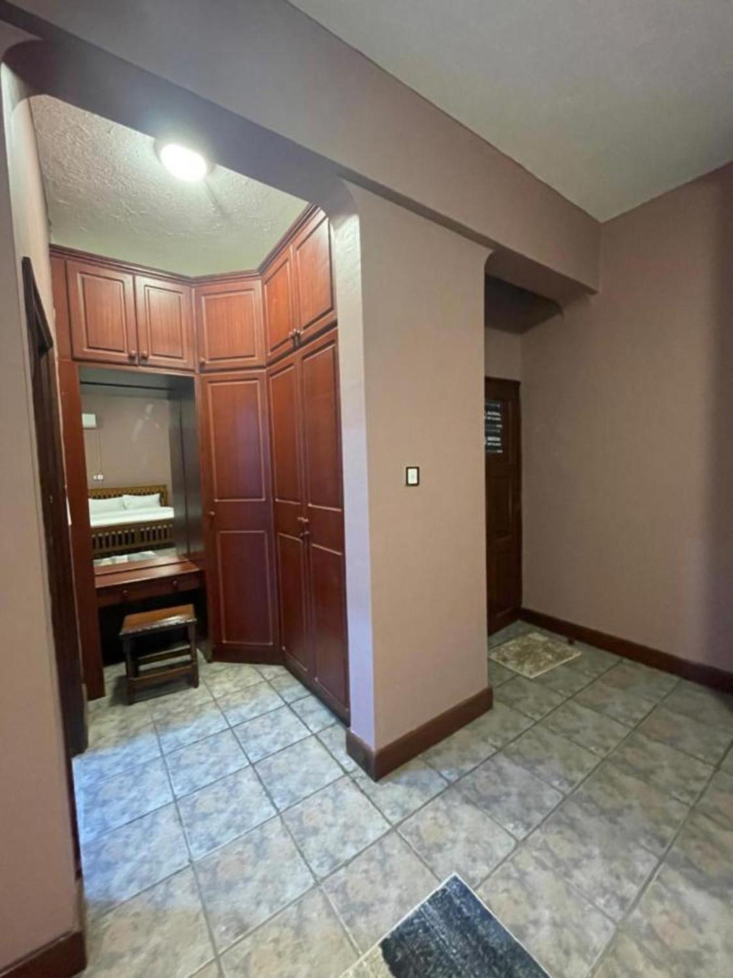 Olivia Guesthouse Mwanza Exterior photo