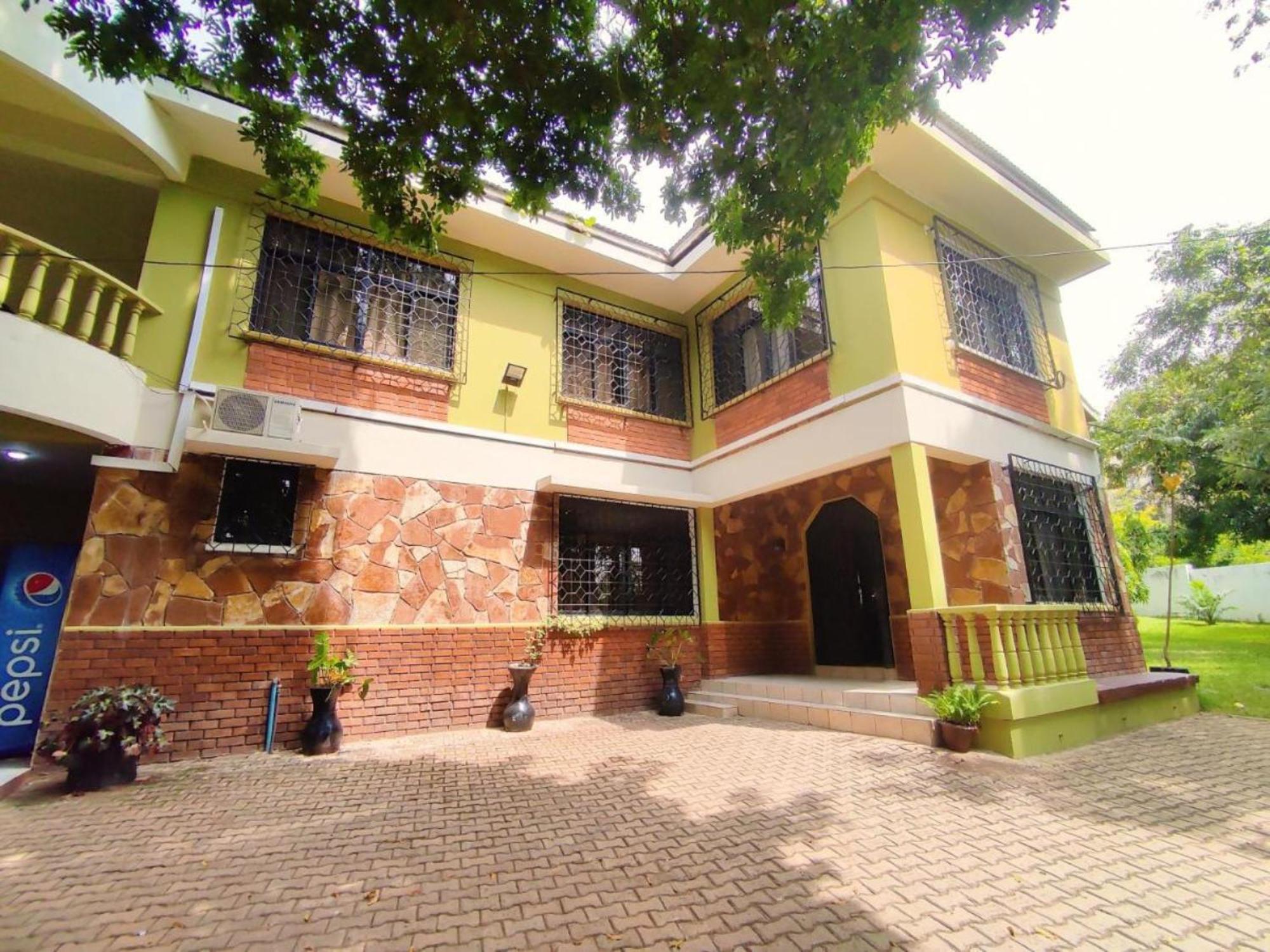 Olivia Guesthouse Mwanza Exterior photo